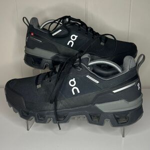 On Running | On Cloud | Cloudwander Waterproof | 73.98602 | Women's 11